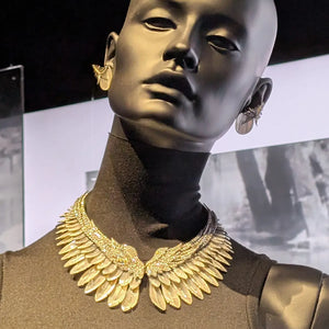 3 Styling Tricks to Steal from a High Jewelry House