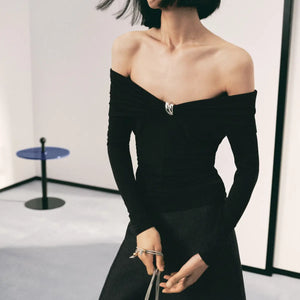 Dressing The Broad Shoulders: The Supermodel Silhouette